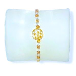 NWOT • Daisy Beaded Stretch Bracelet